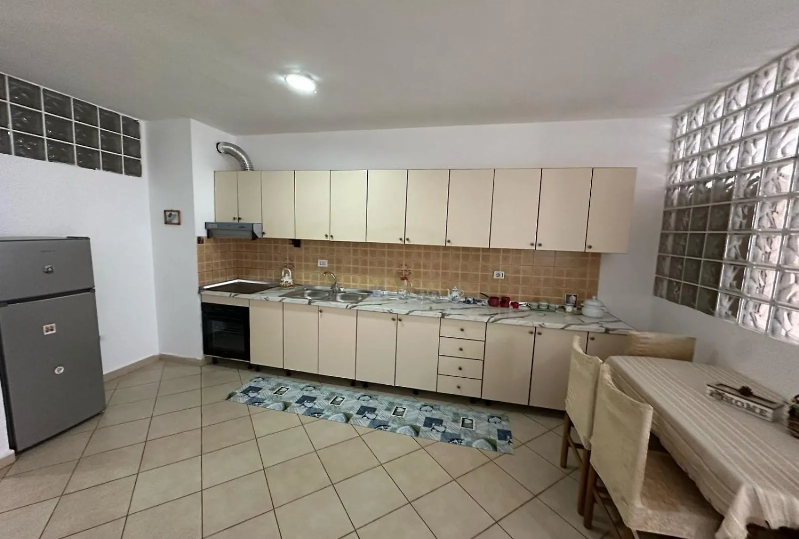 דורס Volga Cozy Apartment אלבניה
